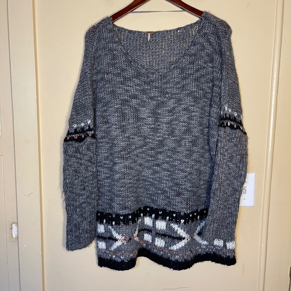 Free People Gray Knit Sweater with Patterned Hem